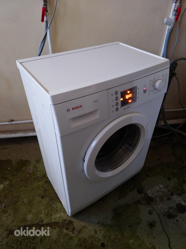 Узкая стиральная машина Bosch (фото #3)