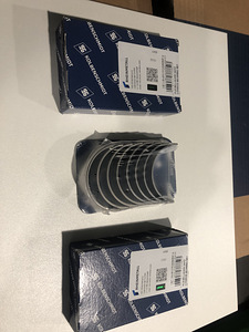 BMW N47 B47 kepsu saaled komplekt 77950600 Kolbenschmidt (2 foto / 4)