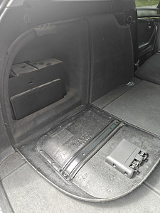 Audi A4 (7 foto / 10)