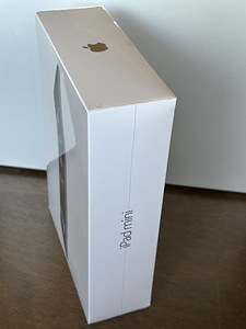 РЕДКОСТЬ ДЛЯ КОЛЛЕКЦИОНЕРА: NOS iPad mini 2 (2013) — в завод (4 фото из 9)