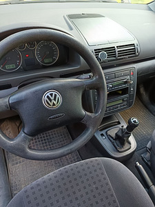 Volkswagen Sharan 1.9 85kw (6 foto / 11)