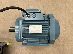 3 f reluktantsmootor koos sagedusmuunduriga 1,1kW, 1500 rpm (2 foto / 7)