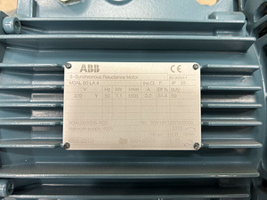3 f reluktantsmootor koos sagedusmuunduriga 1,1kW, 1500 rpm (7 foto / 7)