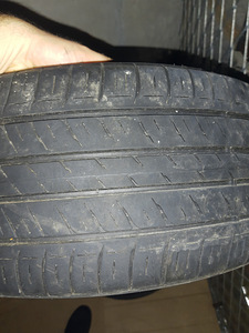 Летние шины 215/50/R17 (4 фото из 5)