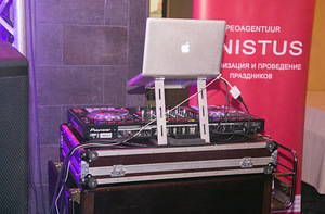 Õhtujuht, DJ ja elav laul peole (2 foto / 9)