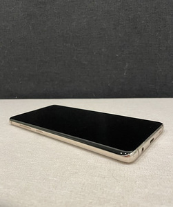 Samsung S10+ (5 фото из 5)