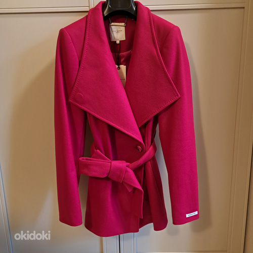 Uus Ted Baker roosa mantel