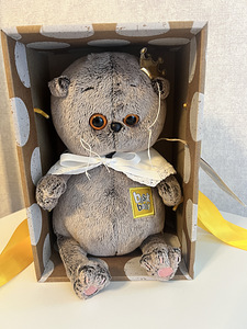 Kitty "Basik" 20 cm