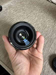 CANON 28mm f/1.8 USM (2 foto / 4)