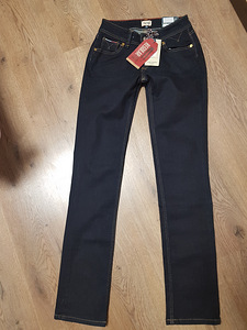 Uued Tommy Hilfiger s.26/32 teksad (3 foto / 3)