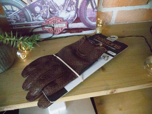 Helstons Charly gloves in Camel Sz 9 moto kindad