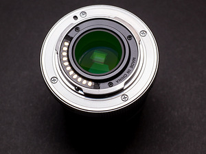 Olympus M.Zuiko Digital 45mm F1.8 (2 фото из 3)