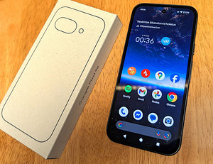 Google Pixel 9a (3 фото из 3)