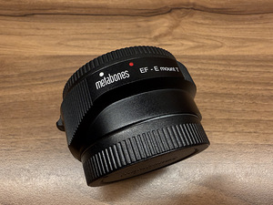 Metabones Canon EF Lens to Sony E-mount smart adapter (4 foto / 7)