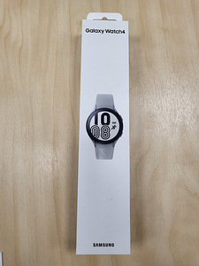 Samsung Galaxy Watch 4 LTE 44mm Silver (2 foto / 2)