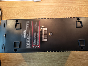UPS Technoware ERA LCD 1.5, varutoide 1500VA (4 foto / 8)