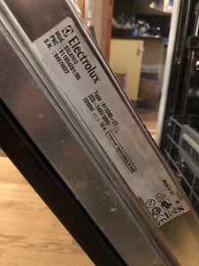 Electrolux nõudepesumasin (5 foto / 9)