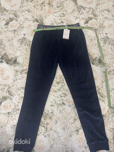 Tommy Hilfiger püksid