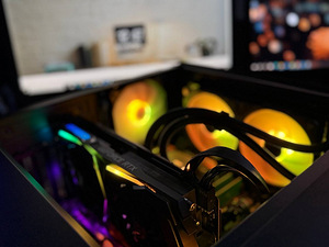 Võimas Vesijahutusega 8-Tuumaline Intel® i7 Mänguriarvuti (2 foto / 6)
