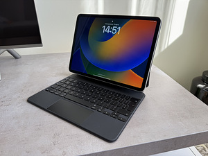 iPad Pro 11 (2022, 6th gen) WIFI 256GB + Magic Keyboard