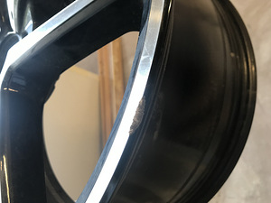 AMG velg 10Jx21H2 ET 52.5 (3 foto / 3)