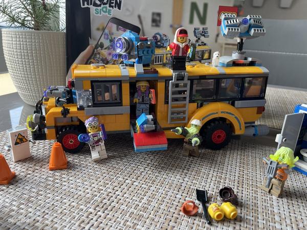 Лего спрятанный боковой автобус (фото #1)