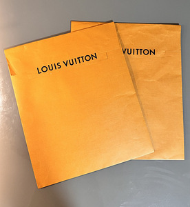 Originaalsed Louis Vuitton shopping kottid (7 foto / 7)