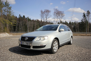 Volkswagen Passat CNG (6 foto / 10)