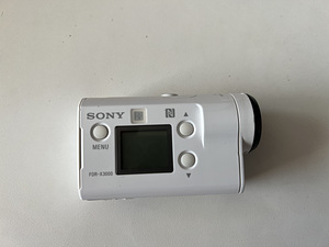 Sony FDR-X3000R (2 foto / 5)