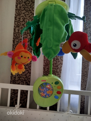 Карусель на кроватку Fisher Price