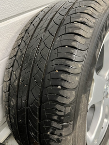 MB 255/55 R18 (6 фото из 9)