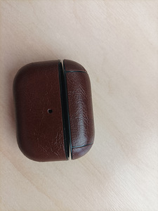 Ümbris Airpods Pro 2 jaoks (1 foto / 2)