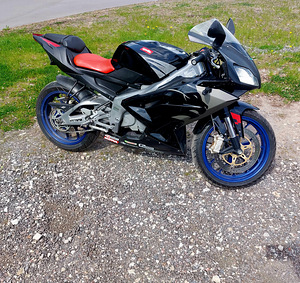 2007 Aprilia RS125 2t full power.Rohelise numbriga. (1 foto / 7)