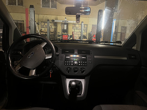 Ford c-max heas olukorras (11 foto / 11)