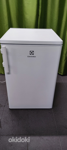 Холодильник Electrolux с гарантией (фото #1)