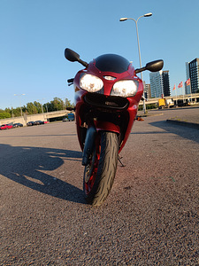 Kawasaki Ninja ZX6R (6 foto / 9)