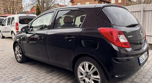 Opel Corsa S-D 1.2 55kW 12.2012 195000km (3 foto / 13)