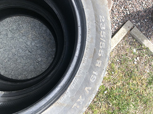 Rehvid 235 55 r19 3tk (2 foto / 3)