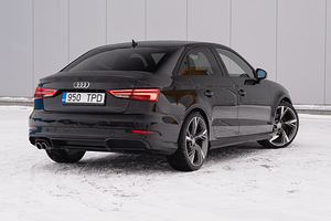 Audi A3 S-Line 2017 (5 foto / 15)