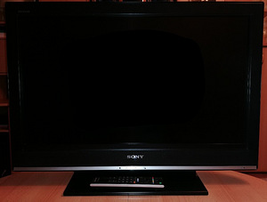 Продам телевизор SONY KDL-32S3000 (1 фото из 2)