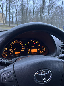 Toyota Avensis 2006 (7 foto / 7)