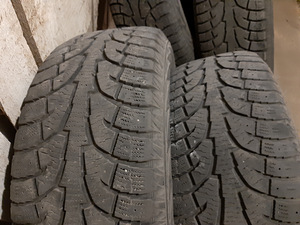 Шины Hankook 265/60/18 (1 фото из 3)