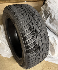 Ламелевые шины Hankook Winter i*cept X (4 фото из 4)