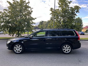 Volvo V70 2.0 T5 180kw ATM 2015 (5 foto / 7)