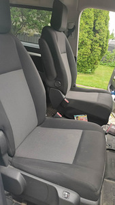 Peugeot Traveller 2017 (6 foto / 9)