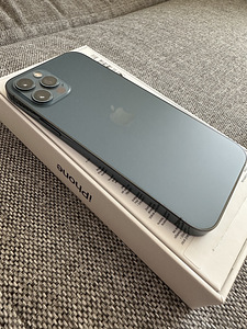 iPhone 12 PRO 256GB (1 foto / 3)