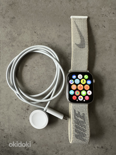 Apple Watch Nike Series 7 45mm (foto #2)