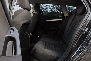 Audi A4 Avant 2.0TDI 105KW 2010 (10 foto / 12)