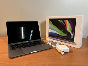 MacBook Pro 13” 2022 M2 256gb ! GARANTII ! (5 foto / 9)