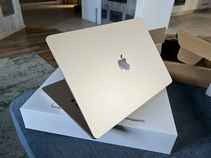 UUS Macbook Air 2023 15” M2 8gb / 256gb Starlight (2 foto / 6)
